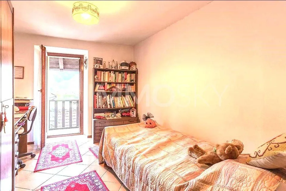 GRANDE CASA RUSTICA DI CHARME DI 4.5 LOCALI A CABBIO – foto 14 di 16