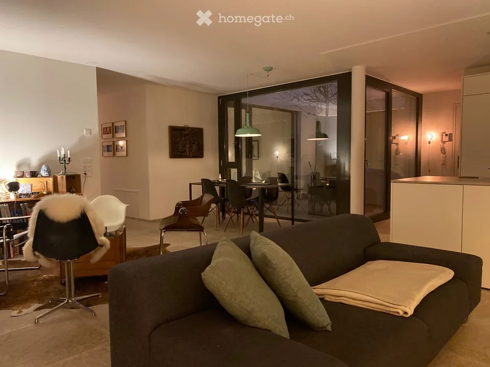 Appartement EG avec place assise dans le jardin