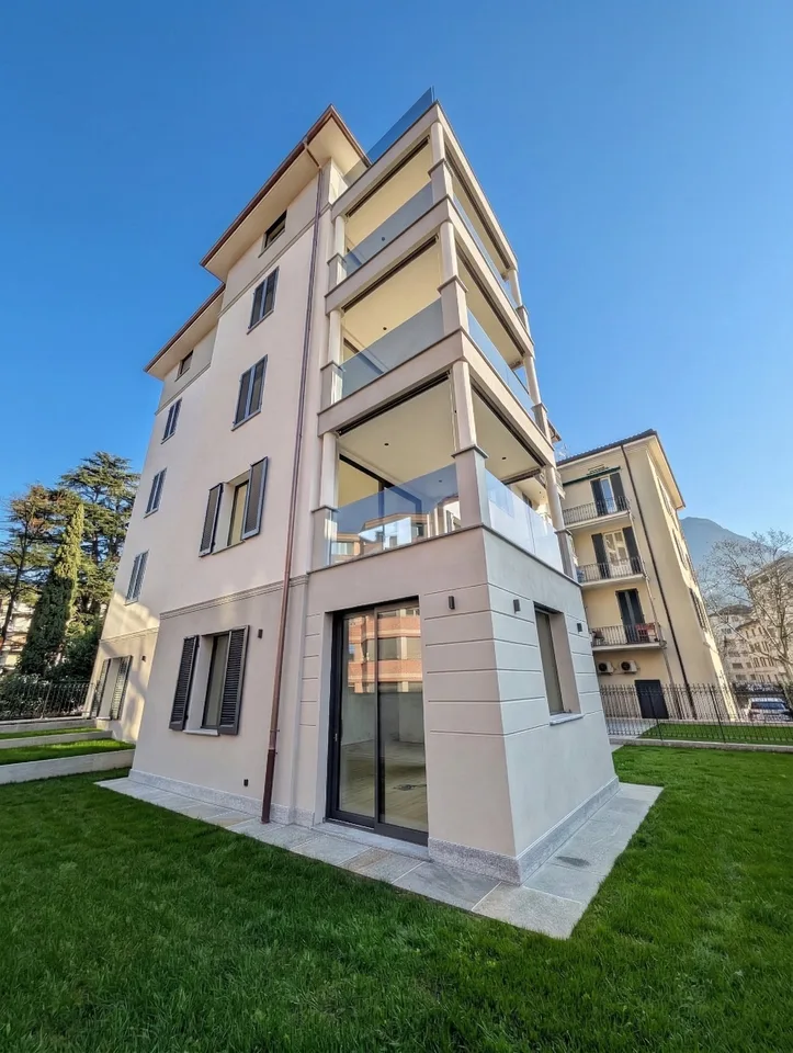 Viale Cassarate    Nuova Residenza Domus Adriana