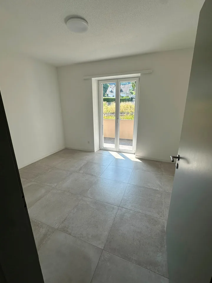 Appartamento luminoso di 3.5 locali con ampio balcone a Moutier