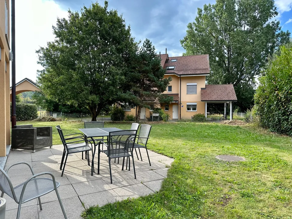 Opposite EHL - Furnished Room with Private Ensuite WC