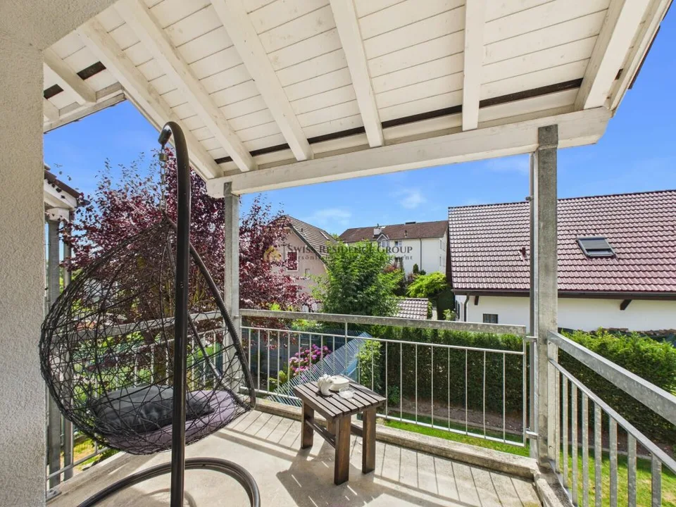 RÉSERVÉ ! Maison d'angle moderne de 6,5 pièces avec jardin ensoleillé dans un quartier résidentiel très demandé – photo 19 sur 20