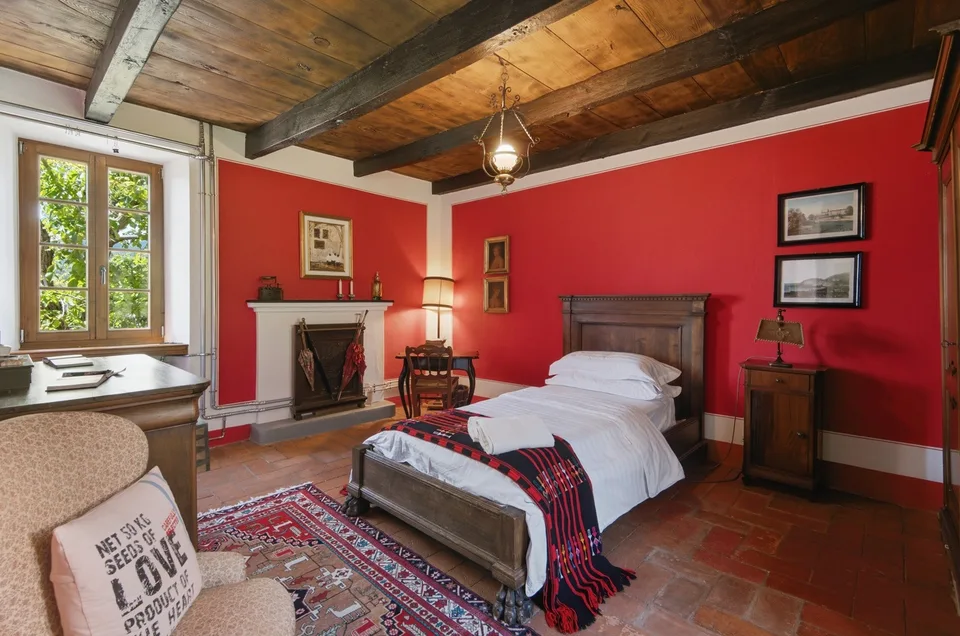Casa d'epoca con giardino nel nucleo storico di Aranno – Foto 8 von 13