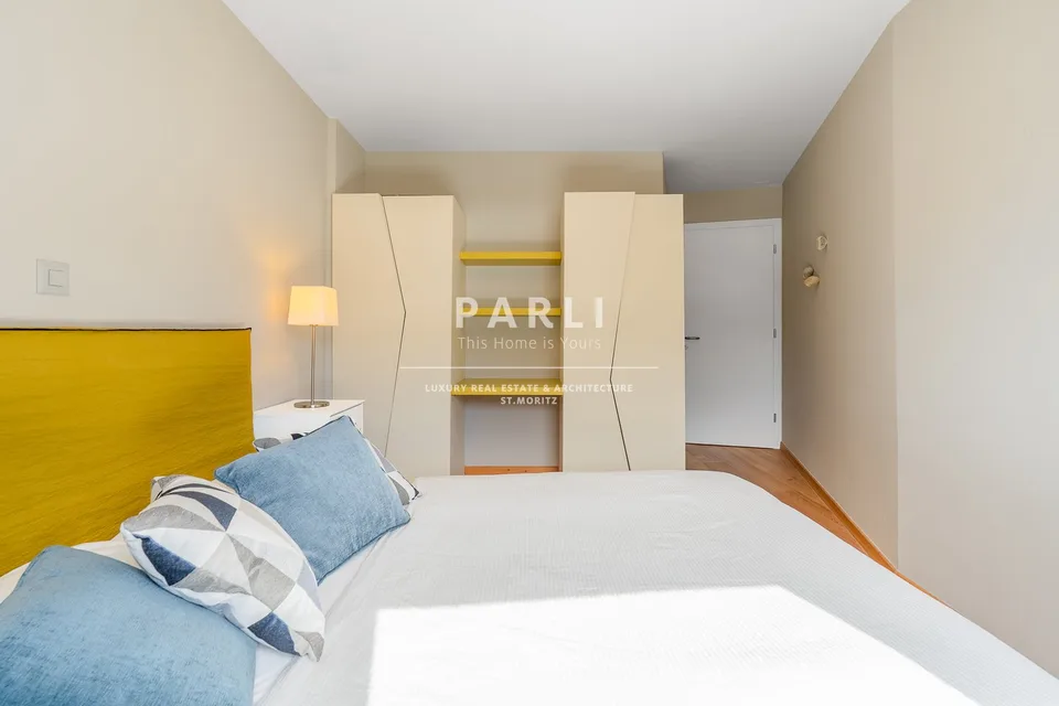 Exklusive 4.5-Zimmer-Ferienwohnung mit Panoramablick – Sommersaison in La Punt