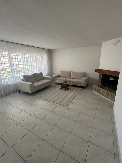 RISERVATO Appartamento 4,5 locali a Kleindöttingen – foto 6 di 19