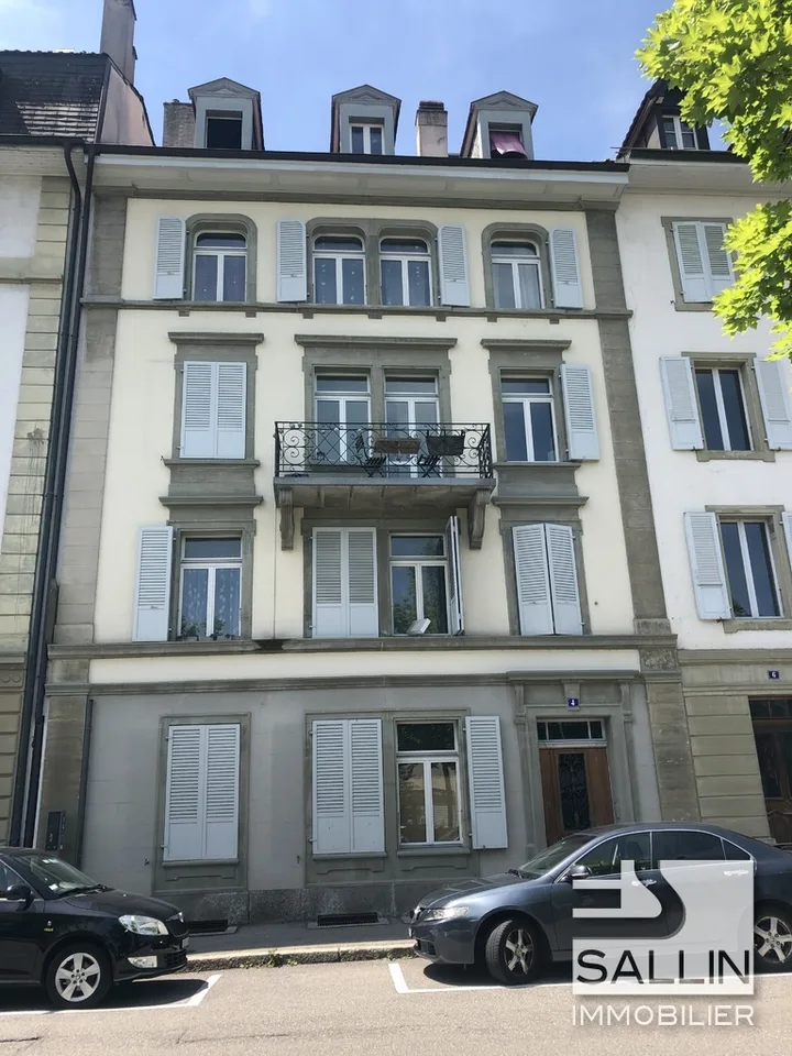 APPARTEMENT DE 4½ PIECES DANS LE QUARTIER D'ALT