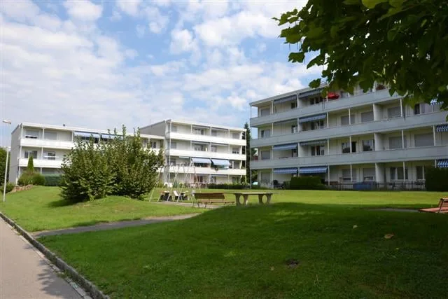 Motorradstellplatz zu vermieten