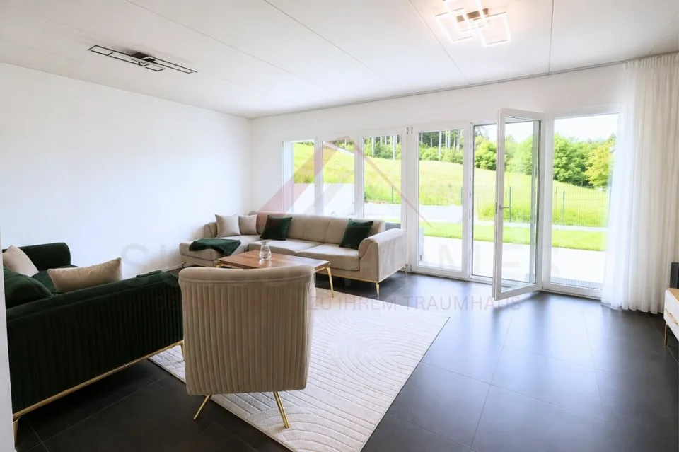 Wohnen wie in den Ferien - Modernes 5.5 Zimmer Reihenhaus mit Pool