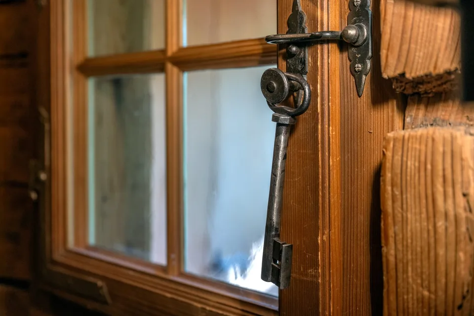 Traditionelles Bauernhaus mit Scheune und Umschwung – Foto 12 von 12