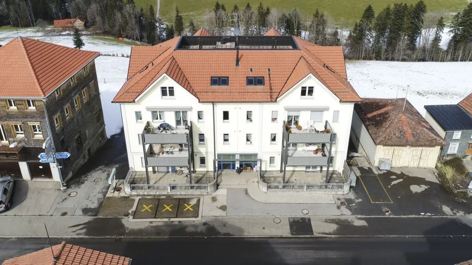 Parcheggi esterni in affitto