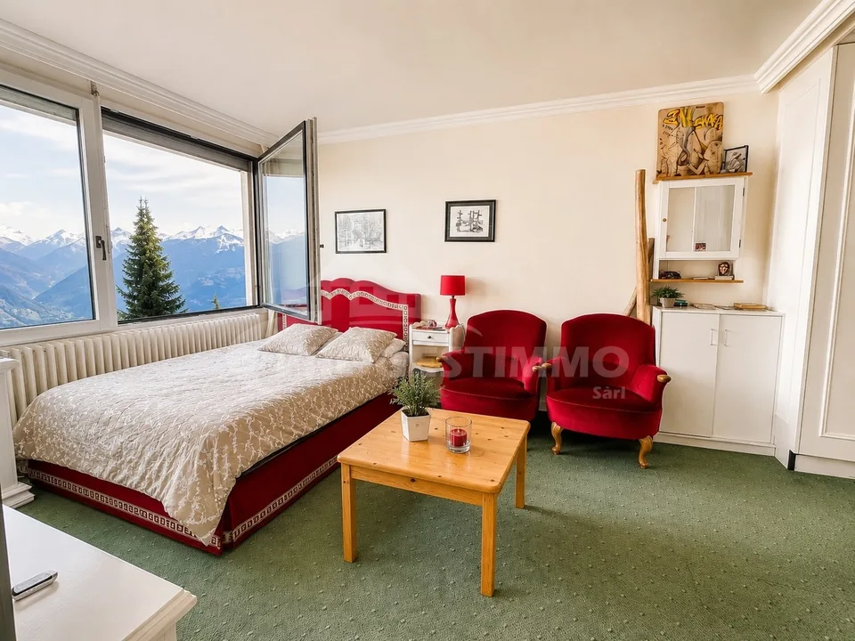 DUPLEX MIT AUSSERGEWÖHNLICHER AUSSTATTUNG
