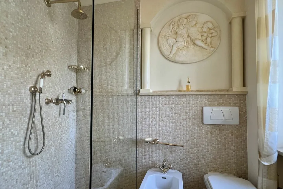 Appartement duplex exclusif sur le lac de Lugano en Italie – photo 17 sur 30