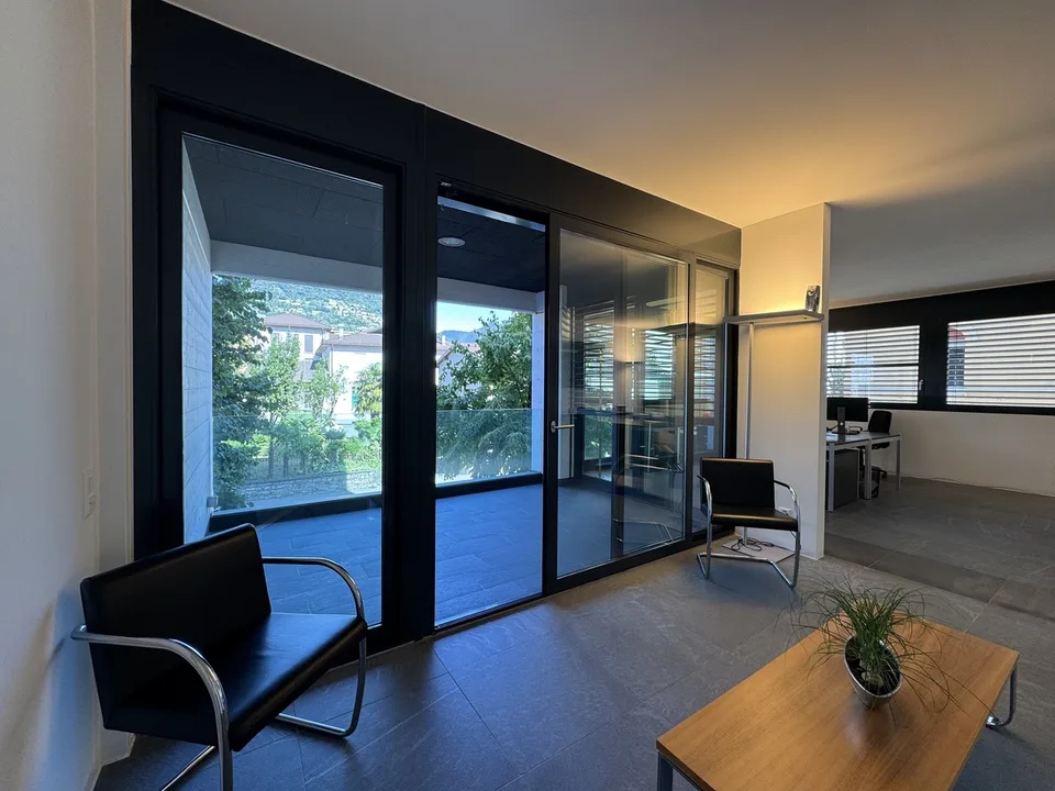 Bureau moderne, idéal également comme espace de vie – photo 9 sur 13