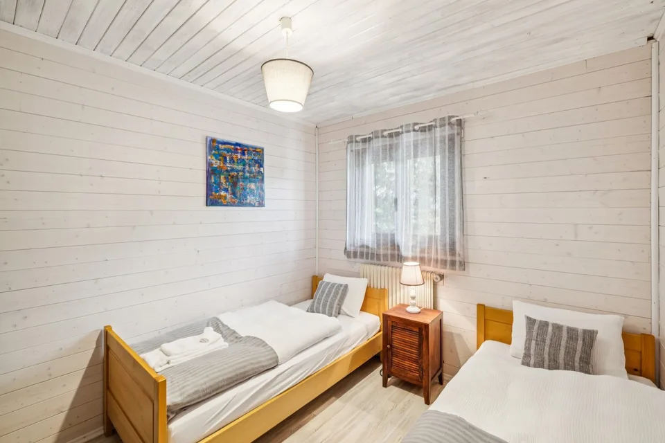 Wunderschönes Chalet nur zwei Schritte von den Skiliften entfernt – Foto 8 von 13