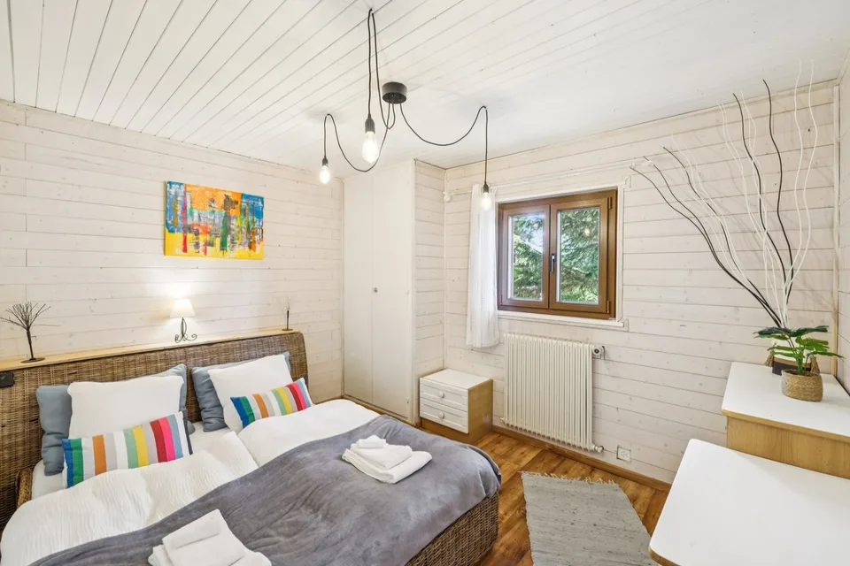 Wunderschönes Chalet nur zwei Schritte von den Skiliften entfernt – Foto 10 von 13