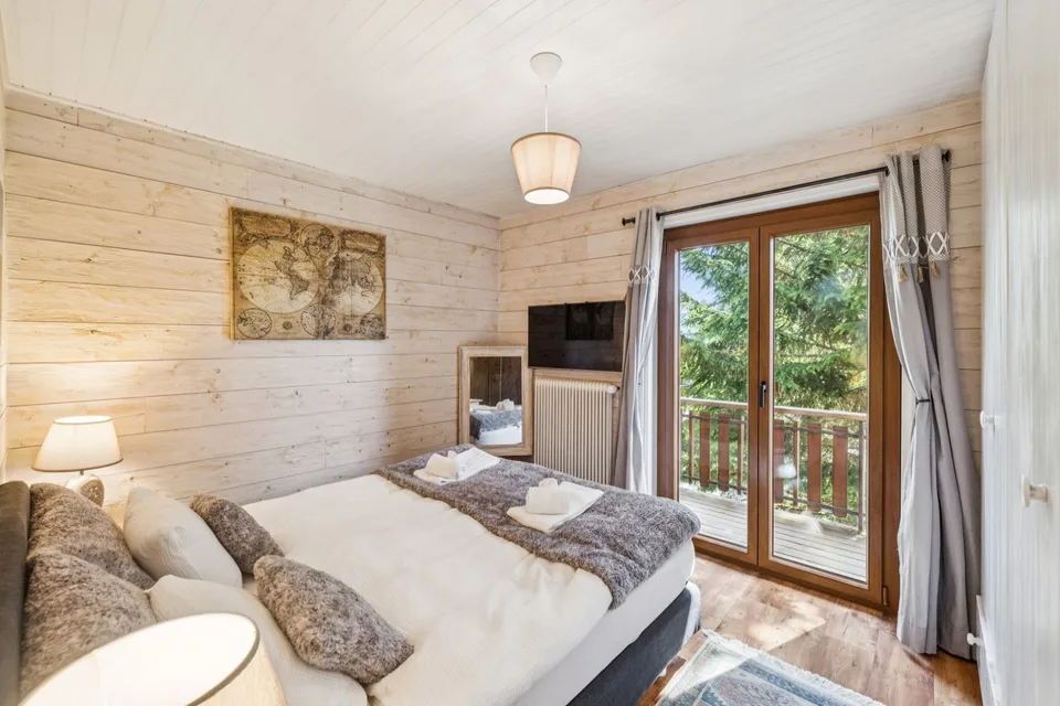 Wunderschönes Chalet nur zwei Schritte von den Skiliften entfernt – Foto 7 von 13