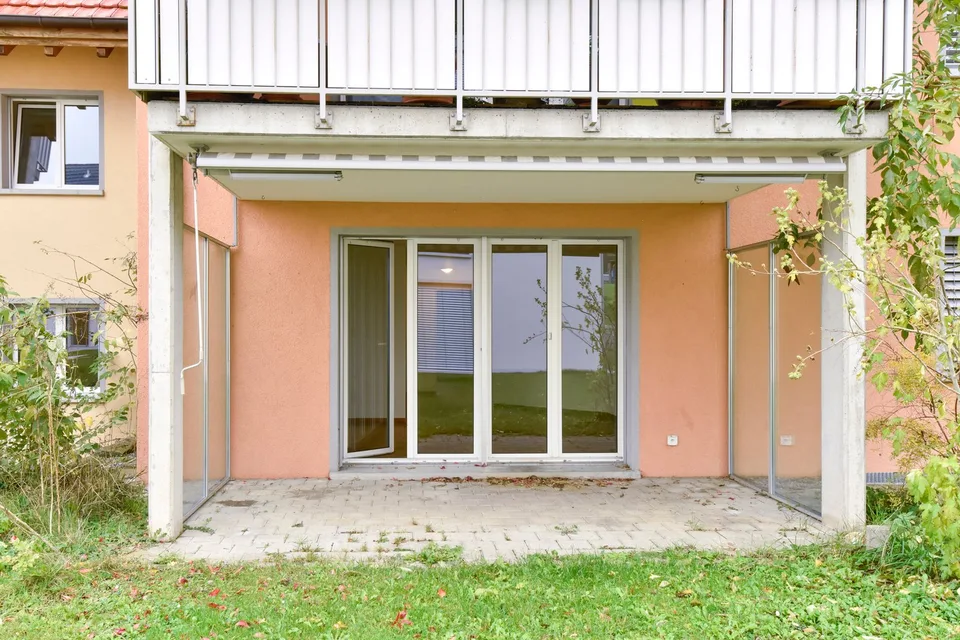 Attraktive 4.5-Zimmer-Wohnung im Erdgeschoss zu vermieten