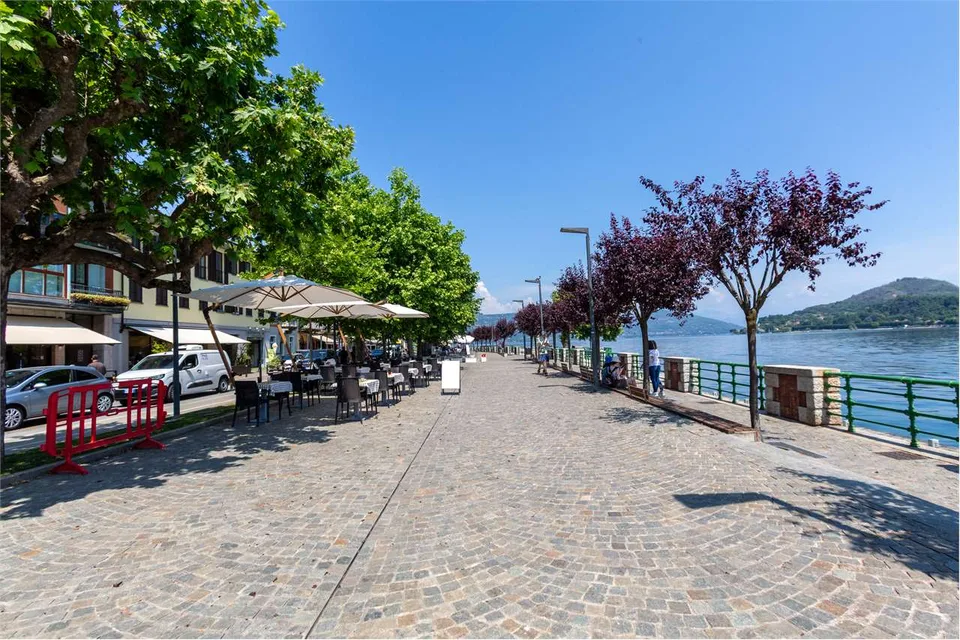 PRESTIGIOSA RESIDENZA VISTA LAGO MAGGIORE – foto 12 di 13