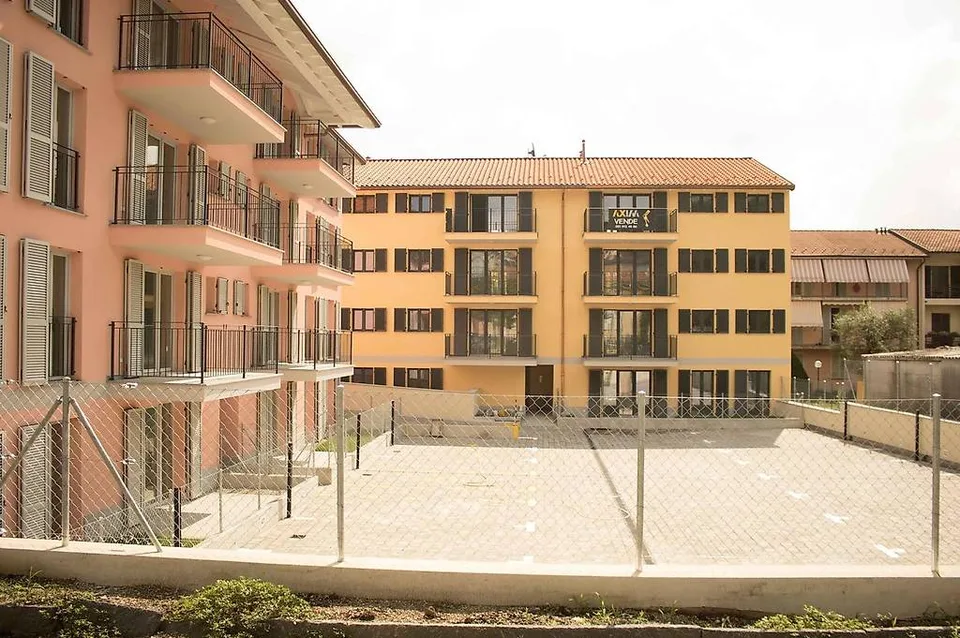 SUBENTRO ATTICO DI 4.5 LOCALI A NOVAZZANO