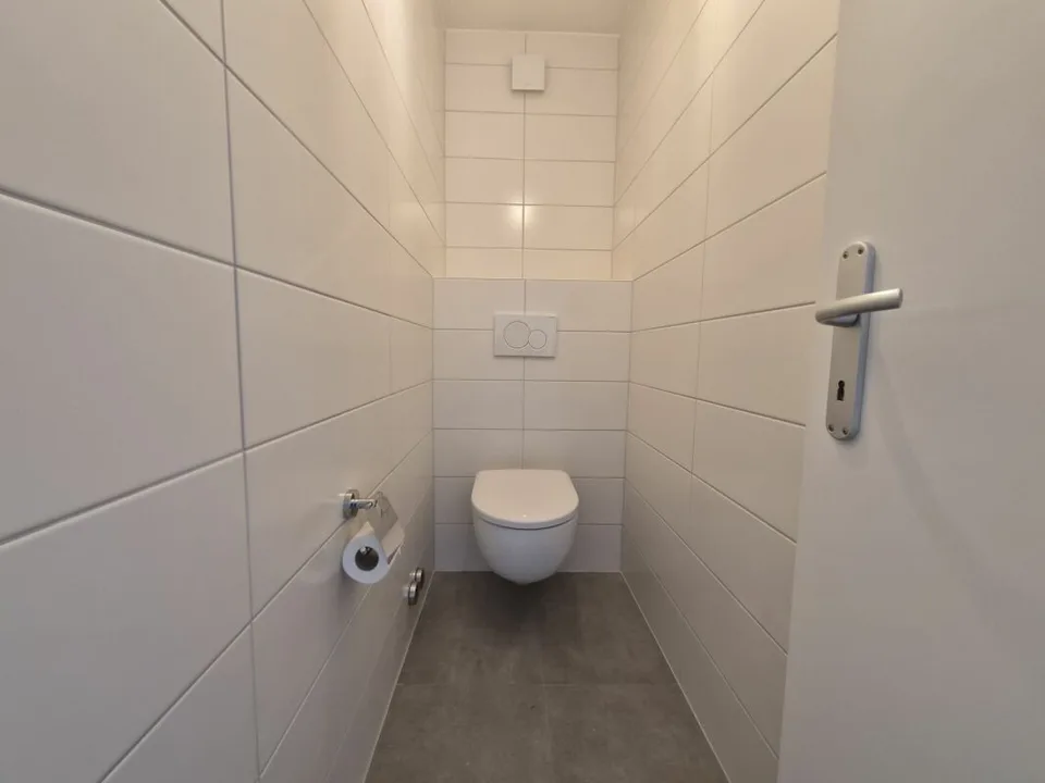 Renoviert! 4.5-Zimmer-Wohnung im oberen Erdgeschoss – Foto 14 von 16