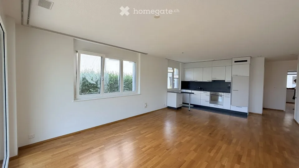 3.5 Zimmer Wohnung mit EHP, zentral und ruhig, renoviert