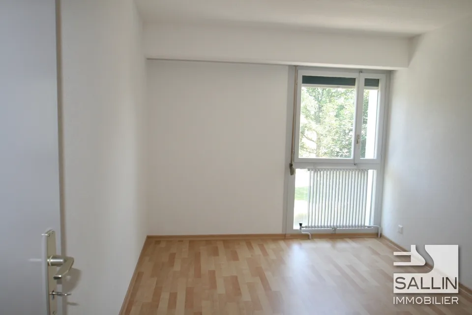 Appartamento di 3 locali in un quartiere familiare