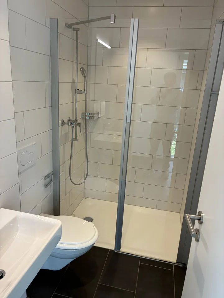 Appartement lumineux 4.5 pièces dans un immeuble moderne neuf au cœur de Würenlingen