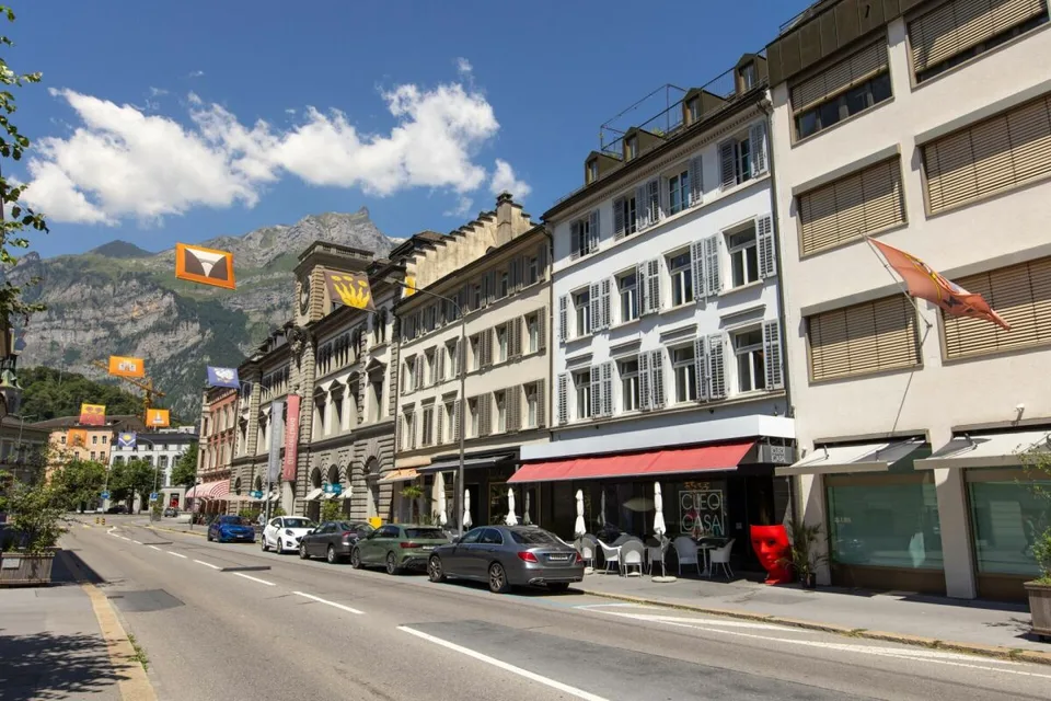 Appartamento di città moderno di 2,5 locali in posizione centrale