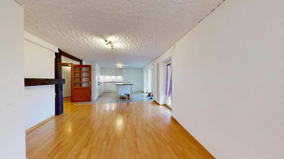 Familienvilla oder 3-Wohnungseinheiten in Baulmes