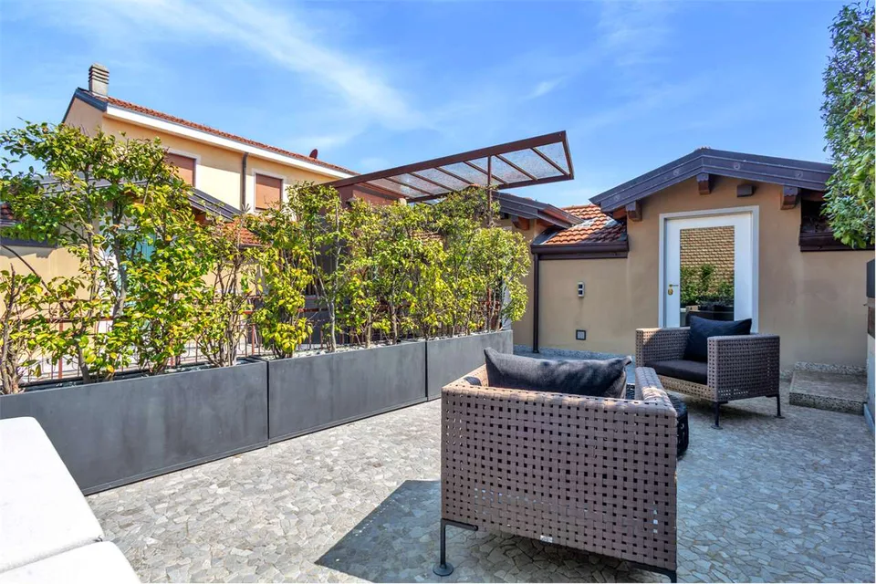PRESTIGIOSA RESIDENZA ARREDATA - LAGO MAGGIORE – foto 10 di 13