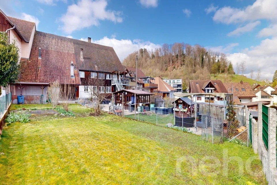 Appartamento affascinante e spazioso di 3,5 stanze con giardino privato! – foto 12 di 21