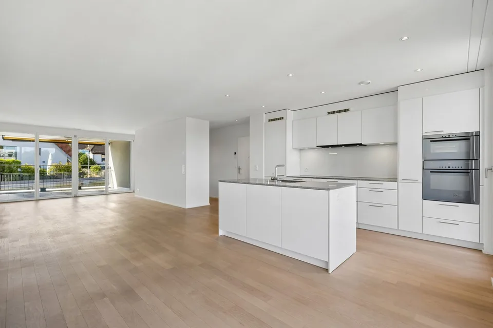 Appartement lumineux et moderne de 4,5 pièces dans un quartier calme