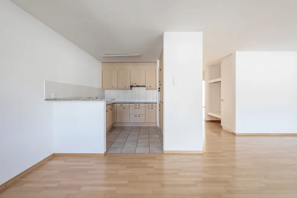 Appartement en propriété de 3,5 pièces avec balcon spacieux à Freienstein (ZH)