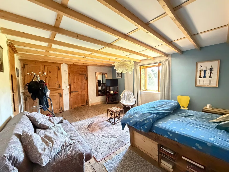 France voisine, Châtel-Blanc, à vendre charmante fermette Franc-Comtoise – photo 15 sur 26