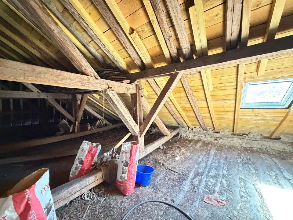 France voisine, Châtel-Blanc, à vendre charmante fermette Franc-Comtoise – photo 21 sur 26