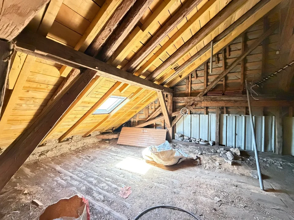 France voisine, Châtel-Blanc, à vendre charmante fermette Franc-Comtoise – photo 19 sur 26