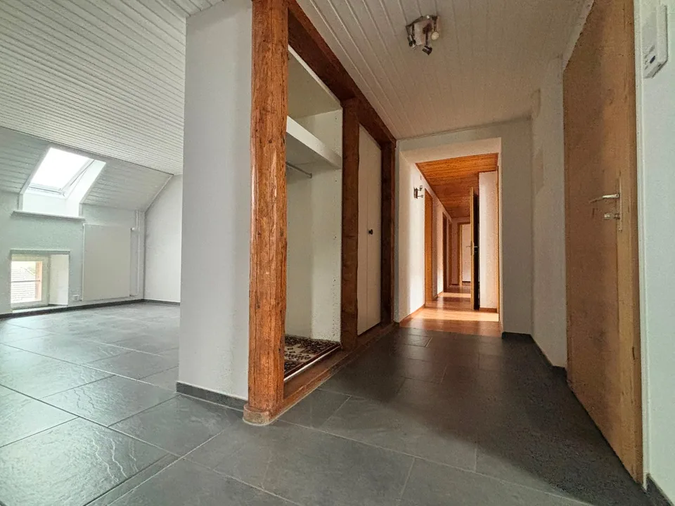 Superba attico di 144 m² – Interamente ristrutturato