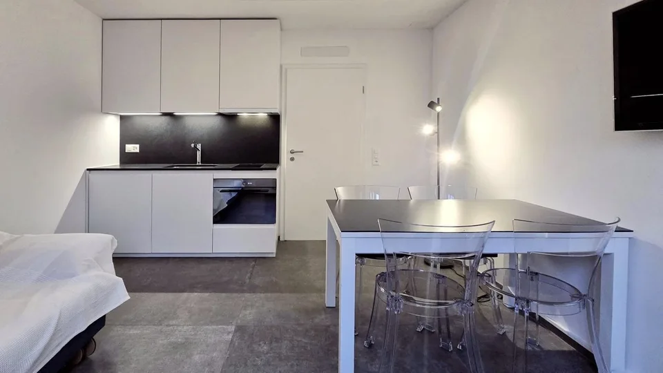 Appartamento di 2.5 locali ammobiliato in centro, Locarno
