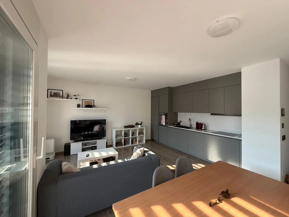 Res. Mikael, 2.5-Zimmer-Wohnung, Arbedo