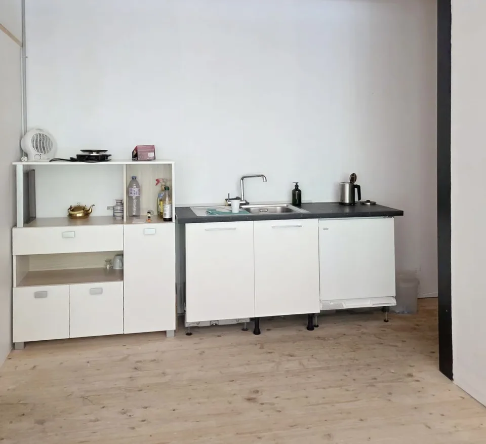 Lavanderia completamente attrezzata – iniziare immediatamente invece di investire – foto 9 di 12