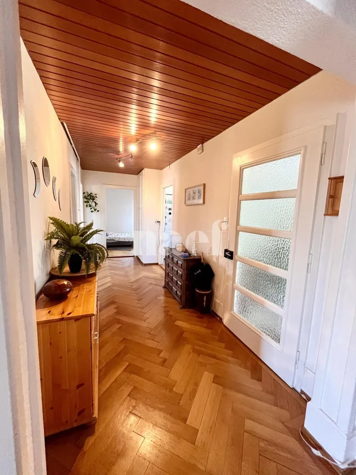 Grand appartement 4.5 pièces idéalement situé