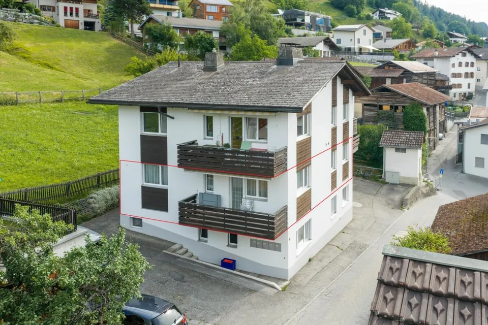 4 Zimmerwohnung in Trin Dorf zu verkaufen