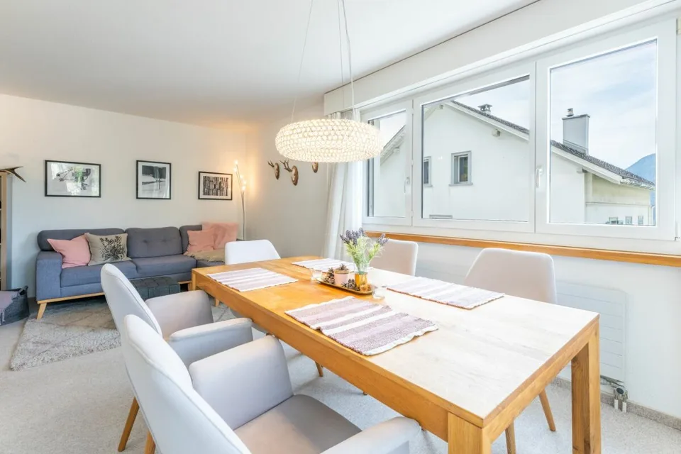 4 Zimmerwohnung in Trin Dorf zu verkaufen