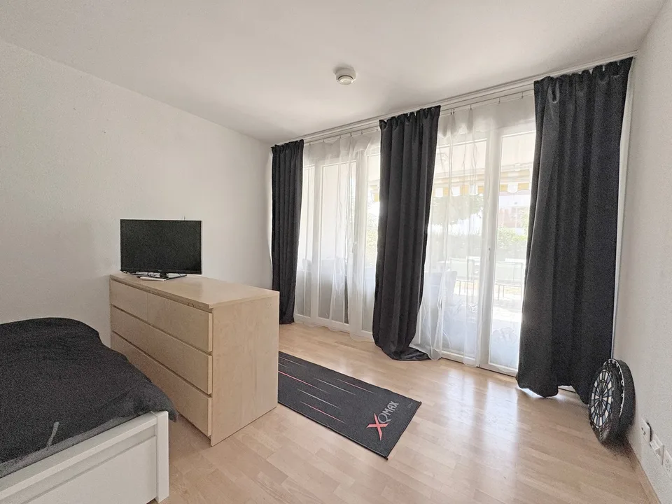 Attraktive Eigentumswohnung, 4½-Zimmer im Parterre, mit eigener Grünfläche und Tiefgaragenplatz – Foto 15 von 19