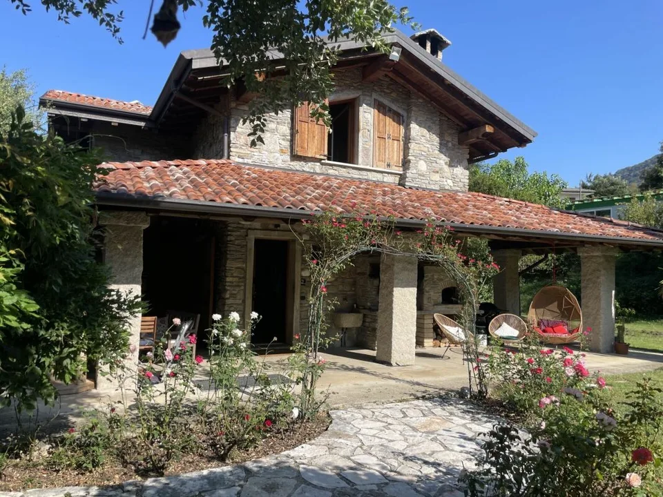 Charmante Villa im Grünen*