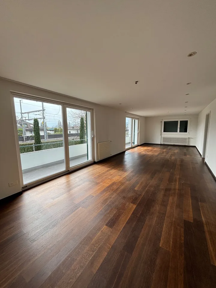 3.5-Zimmer-Wohnung mit Blick auf den Zugersee