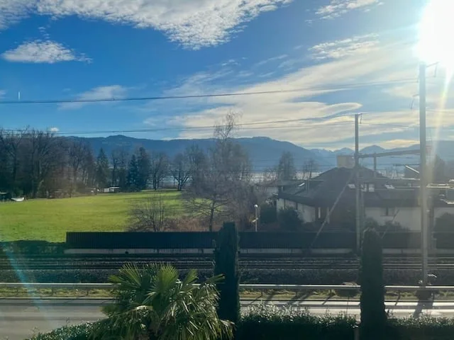 3.5-Zimmer-Wohnung mit Blick auf den Zugersee