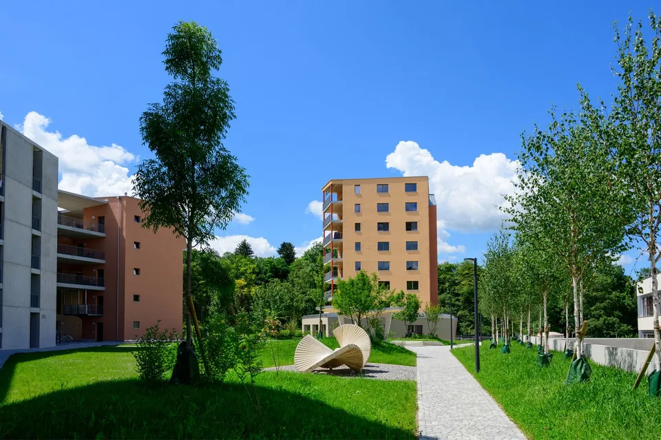 Attraktive 2.5-Zimmerwohnung an schöner Lage