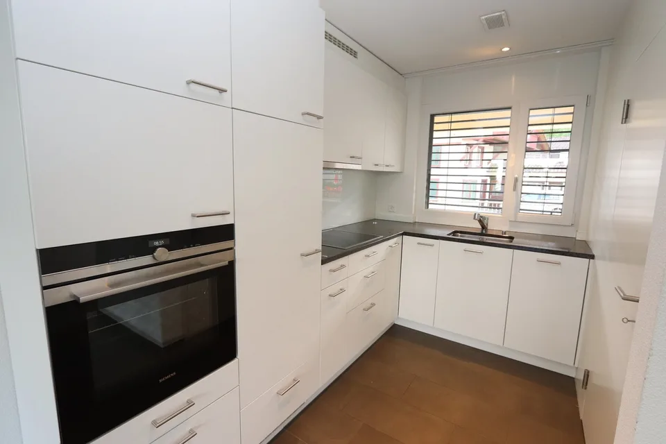 Appartamento giardino moderno 2.5 locali a Niederlenz