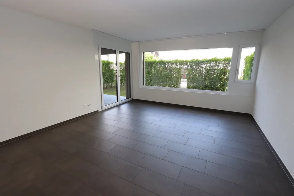 Appartamento giardino moderno 2.5 locali a Niederlenz